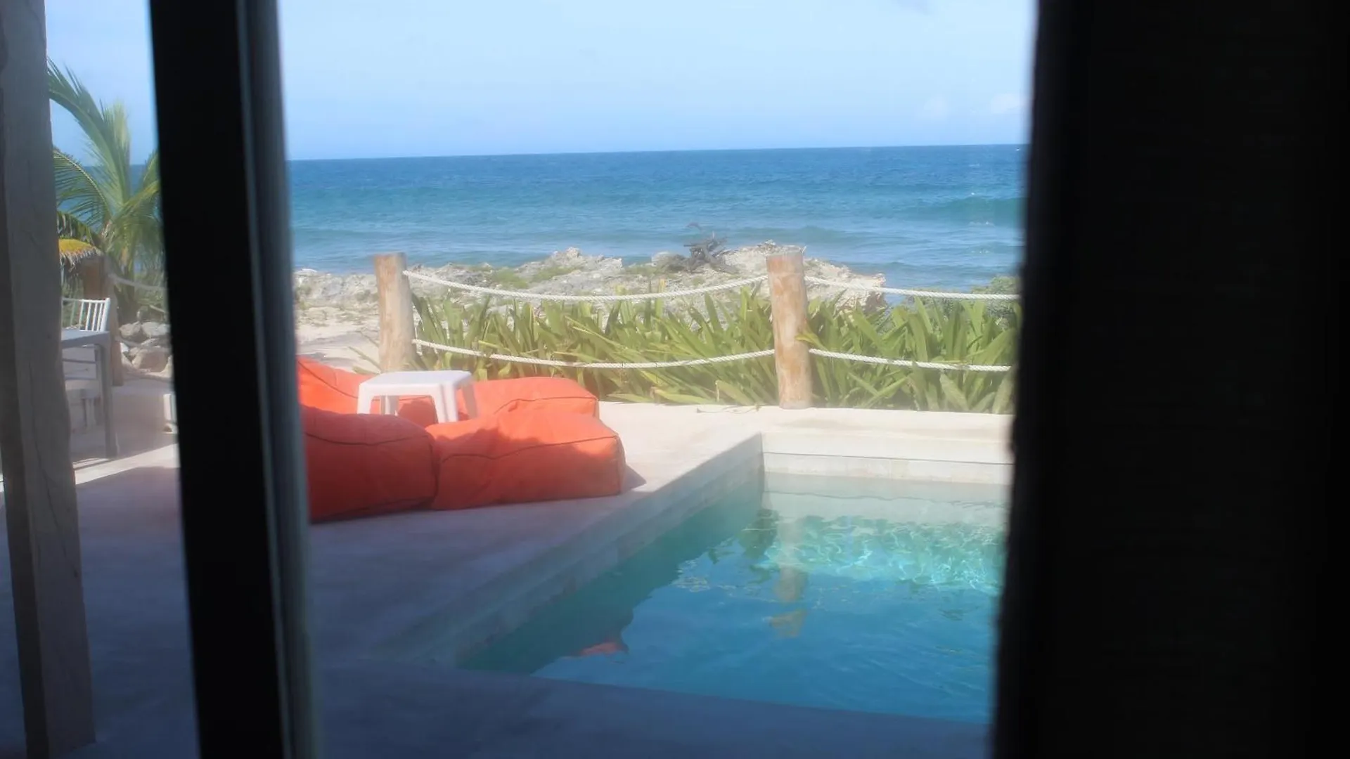 Punta Piedra Studios Isla Mujeres